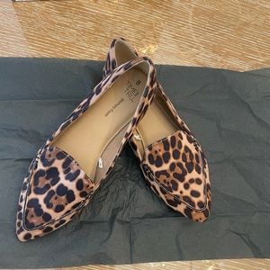 Time & Tru leopard flats